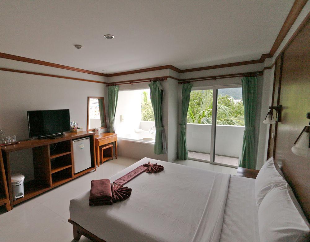 Patong Pearl Hotel Phuket Bagian luar foto