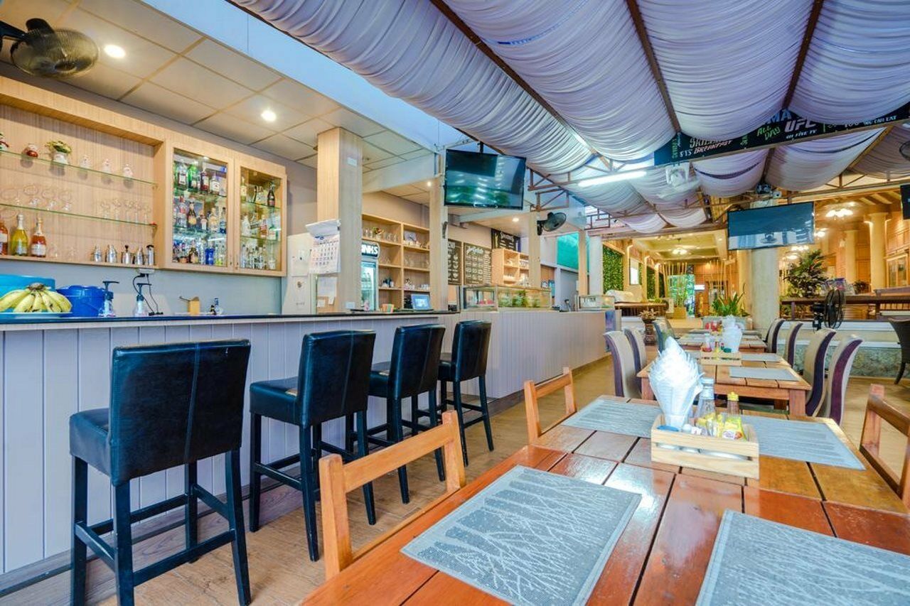 Patong Pearl Hotel Phuket Bagian luar foto